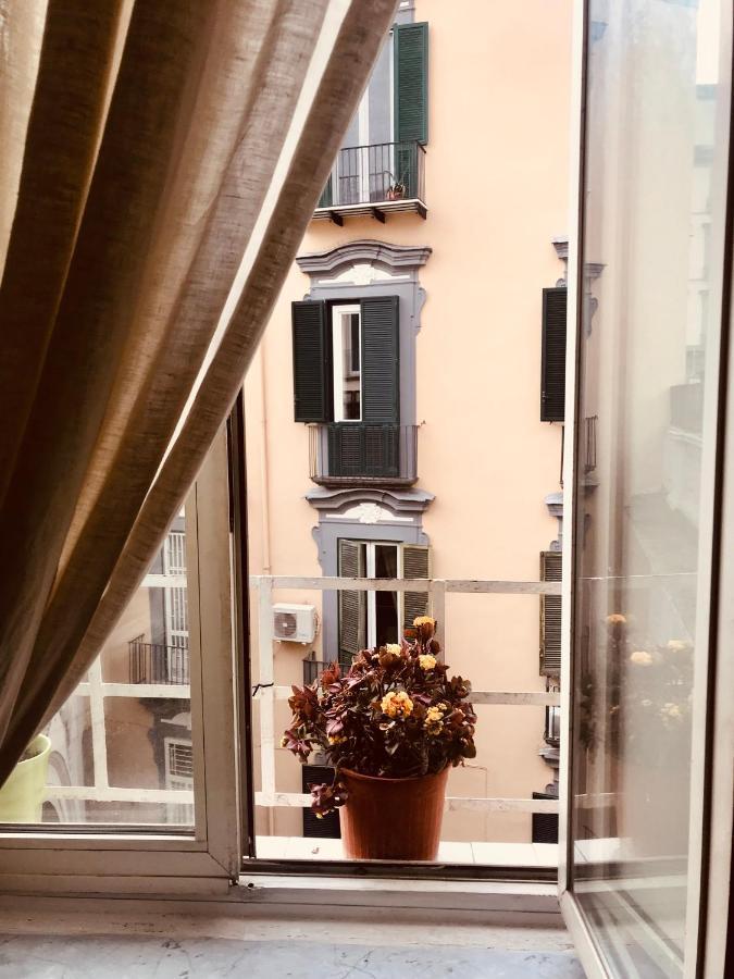 Ponte Di Chiaia Villa Napoli Esterno foto